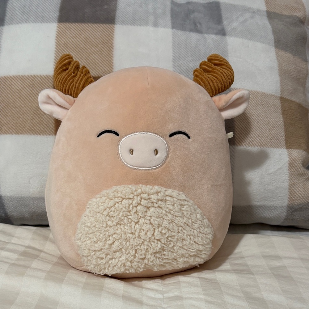 3/$20 NWT 8” Squishmallows Indigo Canadian exclusive elk